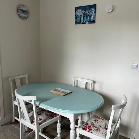 Family And Pet Friendly Farm بيت للعطل